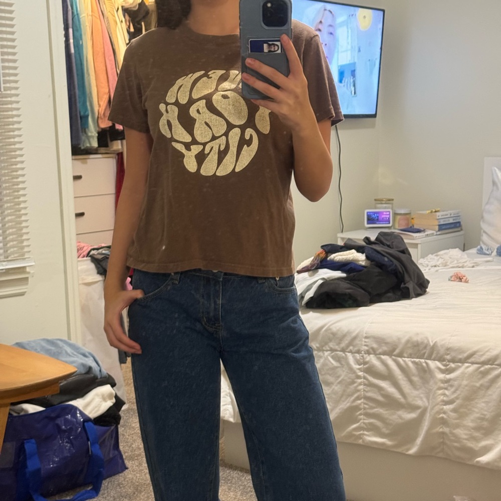 brandy melville brown new york city tee
